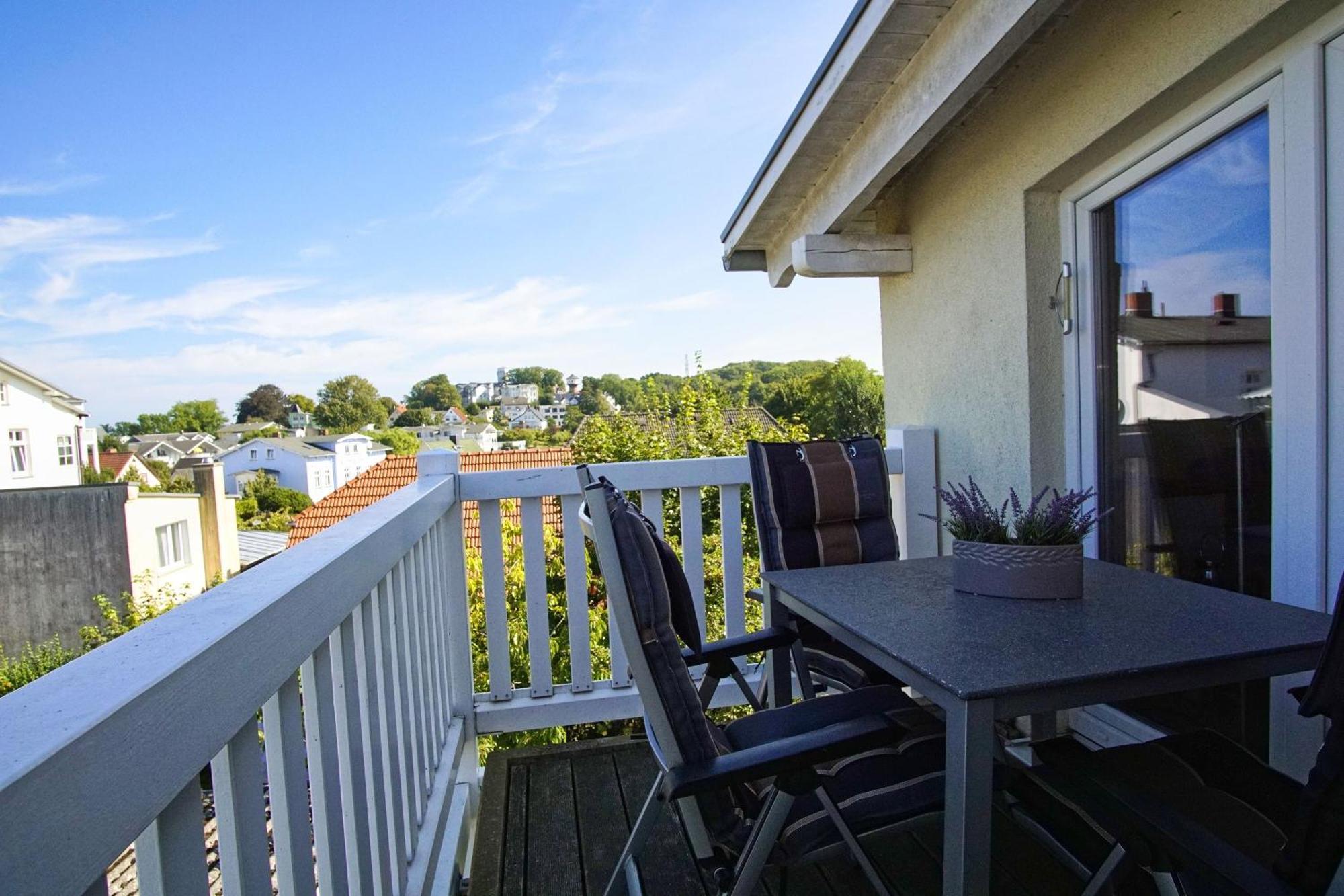 Balkon, Gratis Nutzung Vom Ahoi Erlebnisbad Und Sauna In Sellin- Meeresblick Fewo 59 Герен Екстер'єр фото